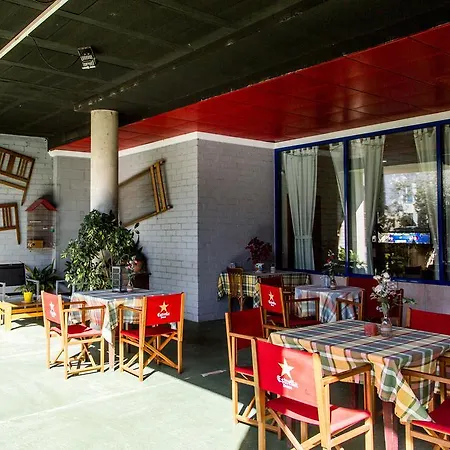 Hostal Casa Manolo-2