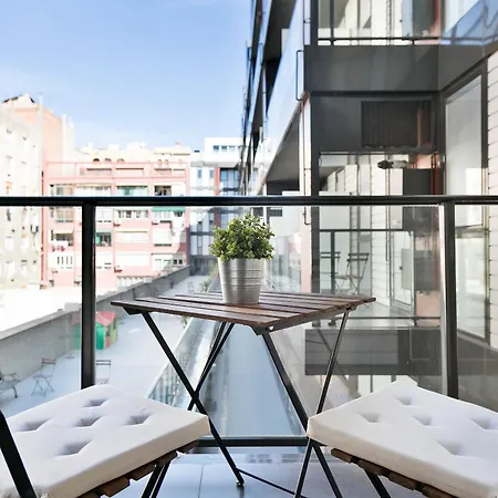 Aparthotel Bcn Montjuic-3