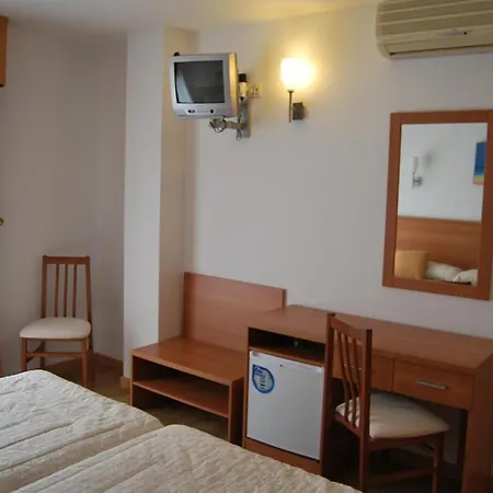 Hotel Plaza-2