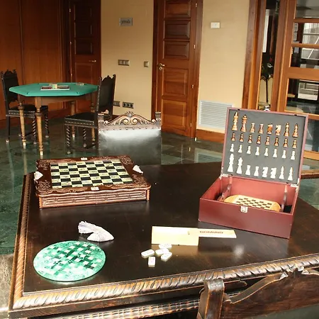 Hotel Lupa-3
