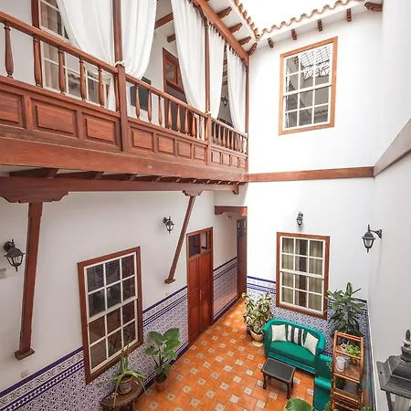 Aminta Home Charmy Rooms In Vegueta-3