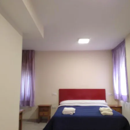 Hostal Orly-3
