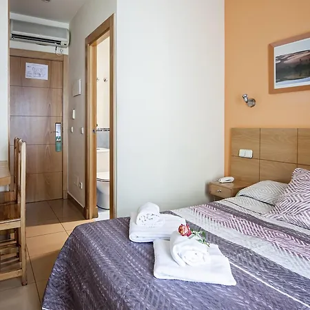 Hostal Inter Puerta del Sol AUTO CHECK IN-3
