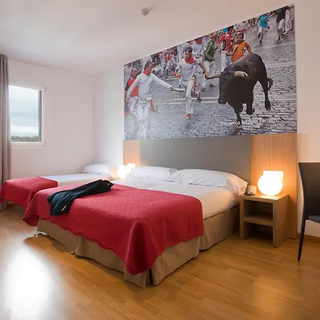 Iraipe Pamplona Hostal Auto Check-In-2