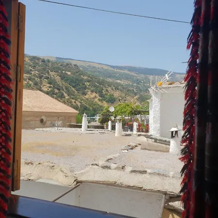 Hostal Pampaneira-2