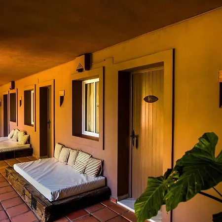 Chillout Hotel Tres Mares-2