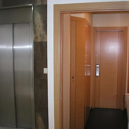Hotel Moon-2