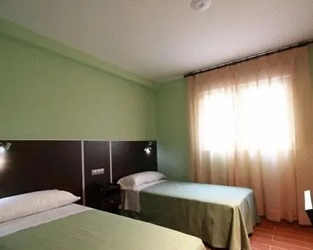 Hostal Avenida Barajas-2