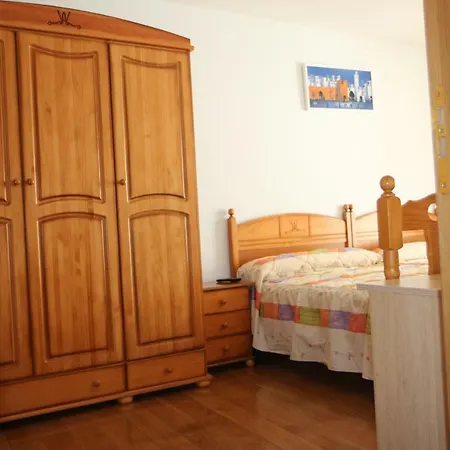 Hostal La Plaza-3