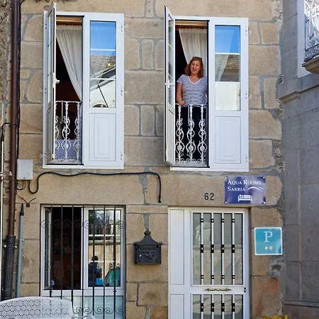 Aqua Rooms Sarria-3