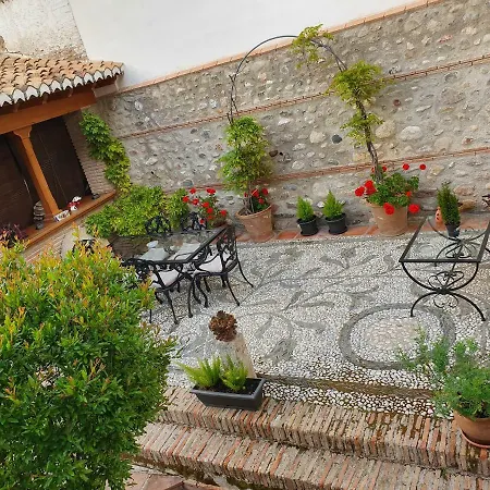 Casa Del Aljarife-2
