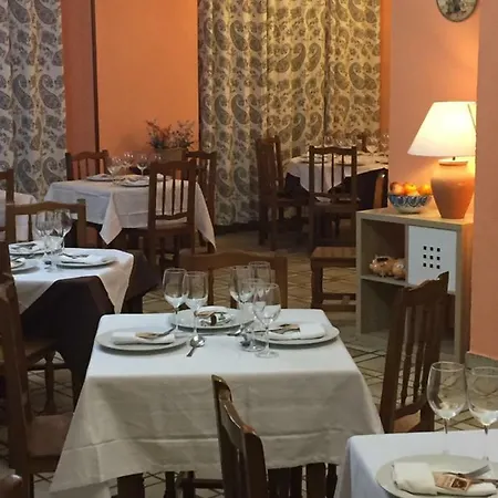 Hostal Asador La Montaña-3