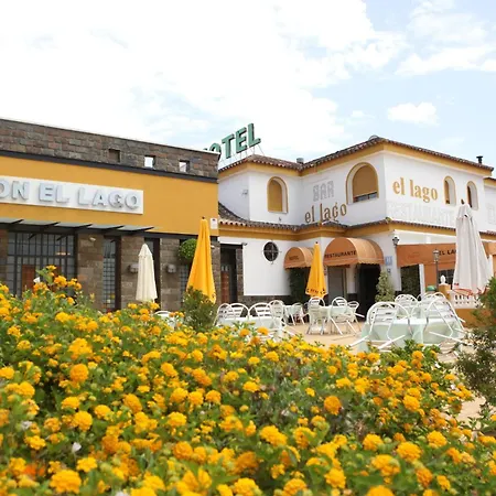 Hotel Restaurante El Lago-2