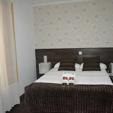 Hostal El Brezo-3