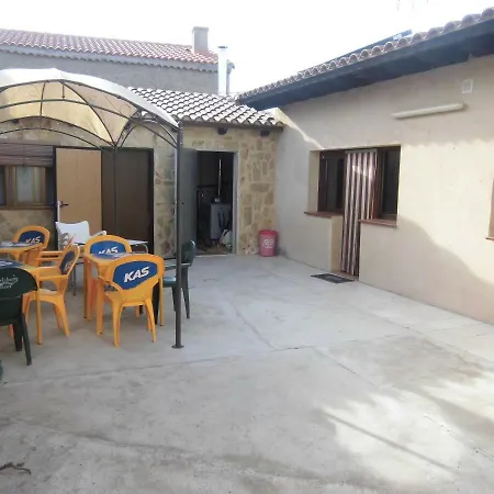Albergue Turístico Las Eras-3
