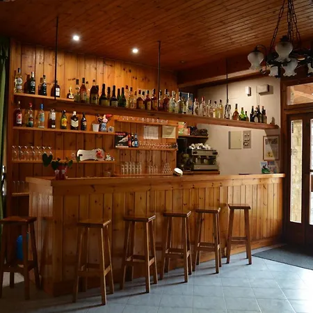 Hostal La Neu-2