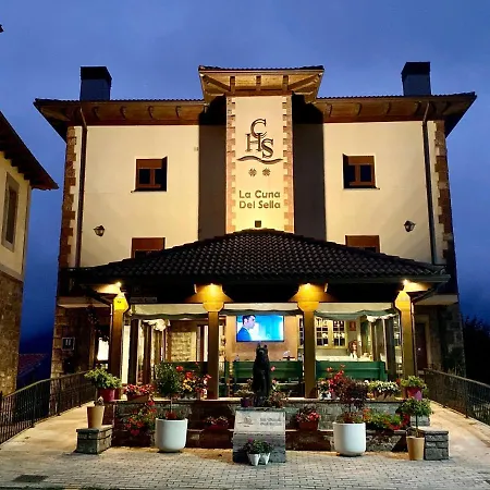 Hostal La Cuna del Sella-3