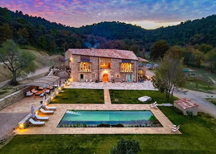 Ecoturisme Can Buch Hotel Boutique & Spa