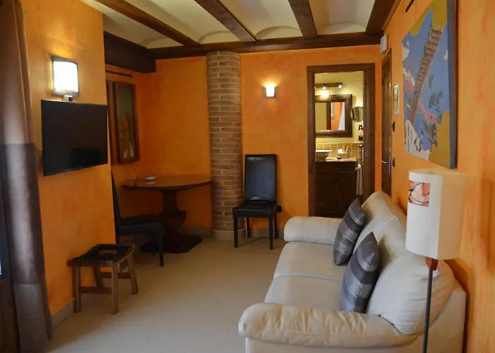 Hotel La Beltraneja Buitrago del Lozoya