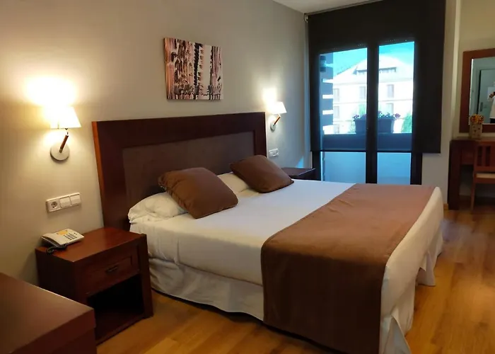 Hotel Roca Blanca Espot