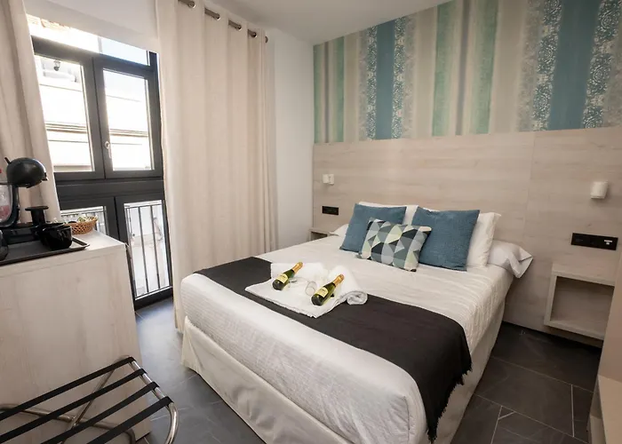 Nerja-Centro-Jacuzzi- Mirador De La Ermita- Adults Recommended