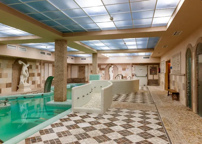 Hotel Comendador Carranque