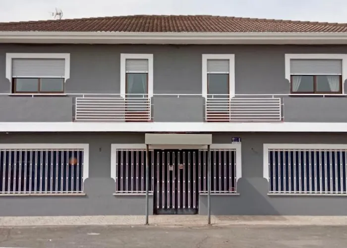 La Villa Hostal