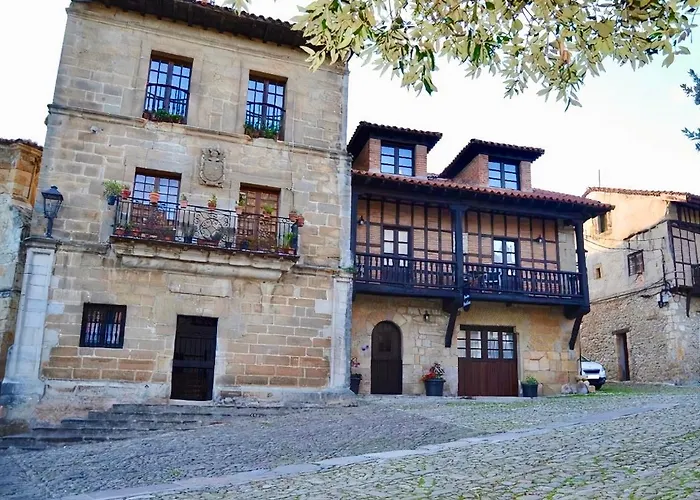 Akla Suites con Jacuzzi Santillana Santillana del Mar