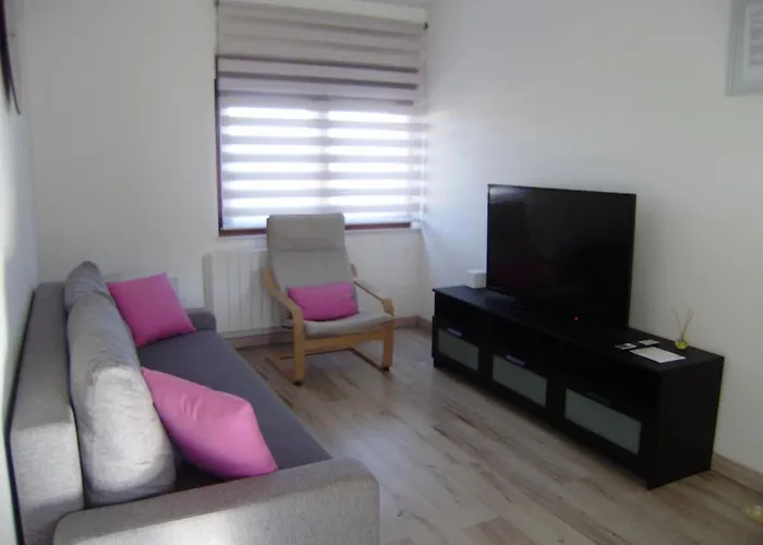 Apartamentos La Tata Avilés