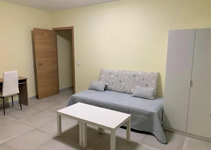 La Villa Hostal Calvarrasa de Abajo