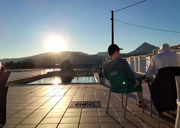 Uxarte -Alojamiento, restaurante y piscinas Arrasate/Mondragon