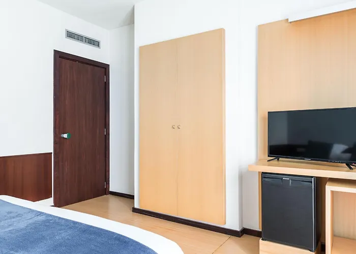 Hotel Emporda Figueras