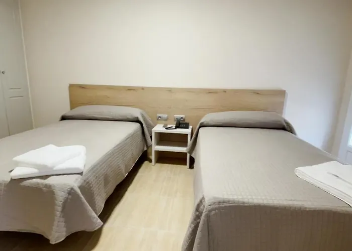 Hostal Restaurante Cuatro Caminos Cubillos del Sil