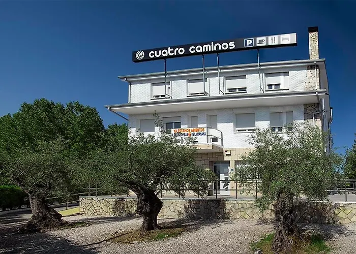 Hostal Restaurante Cuatro Caminos
