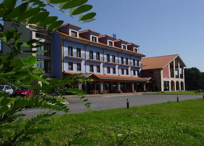 Hotel Cristina Noreña