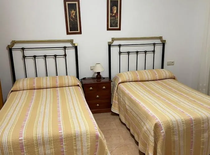 Hotel Moreno Elche de la Sierra