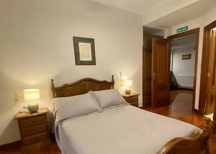 Hostal Cristina Estella