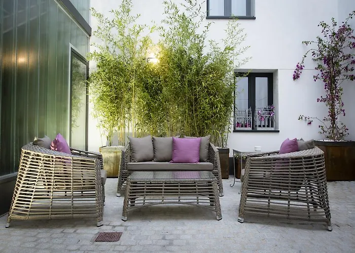 Hostal Emeritae