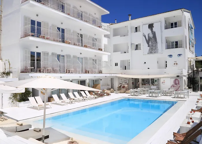 Hotel Zhero Cas Catala