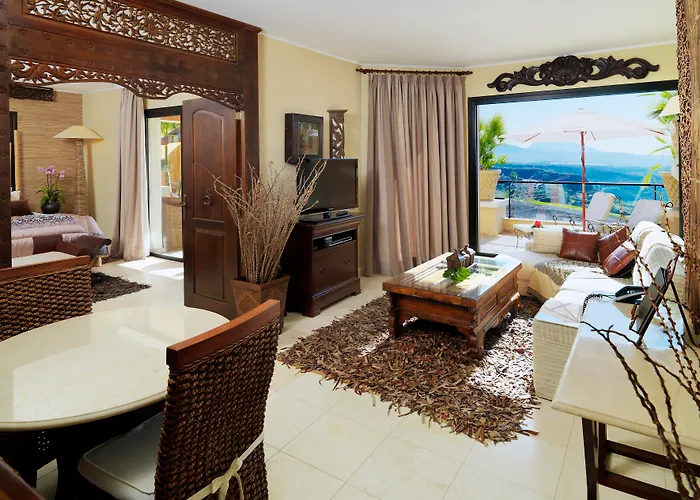 Royal Garden Villas, Luxury Hotel Costa Adeje 