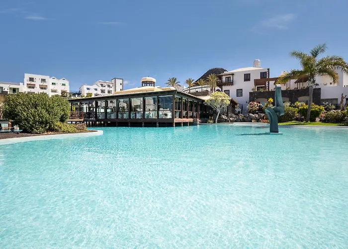 Hotel Livvo Volcan Lanzarote Playa Blanca 