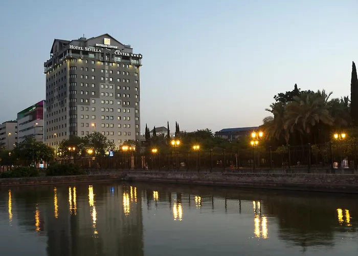Hotel Sevilla Center