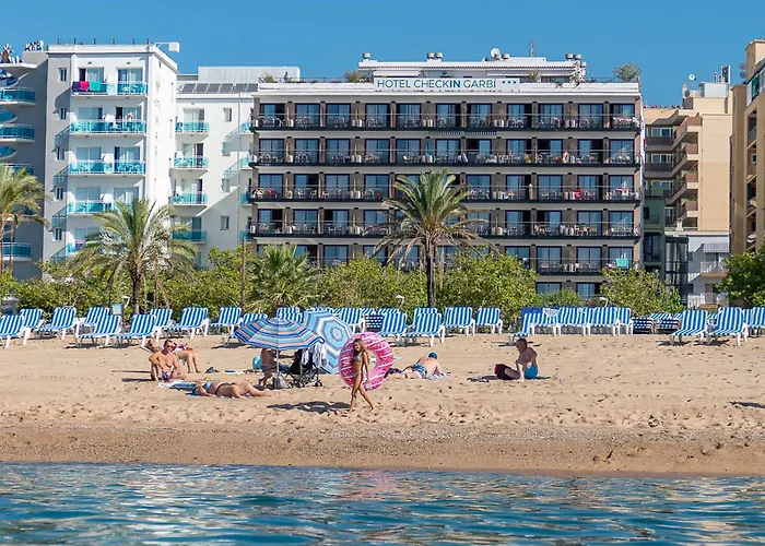 Hotel Checkin Garbí Calella