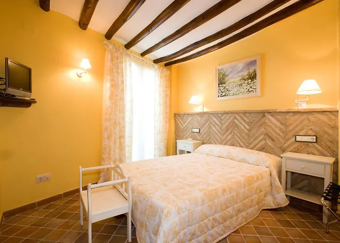 Hotel Rural El Pilaret Azanúy