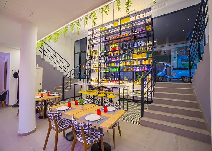 Hospedium Hotel Cañitas Maite Gastronómico