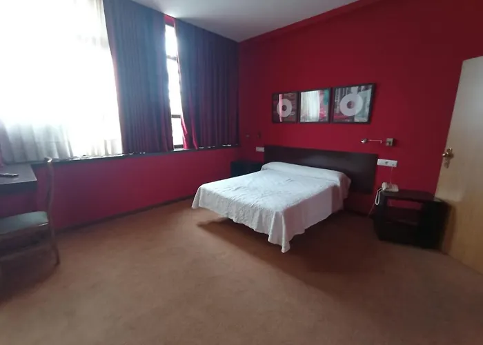 Hotel / Restaurante LA PEPA Avilés