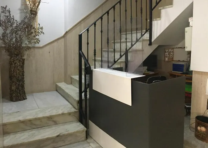 Hotel Delphos