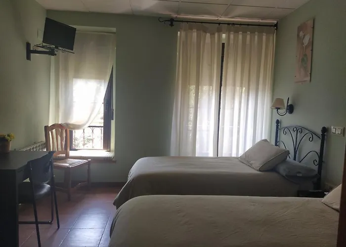 Hostal La Cigüeña El Espinar