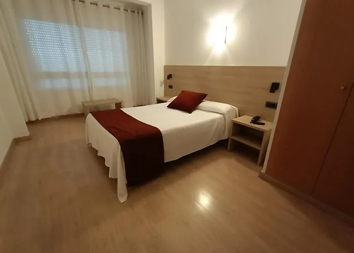 Hotel Vilobi Viloví de Oñar