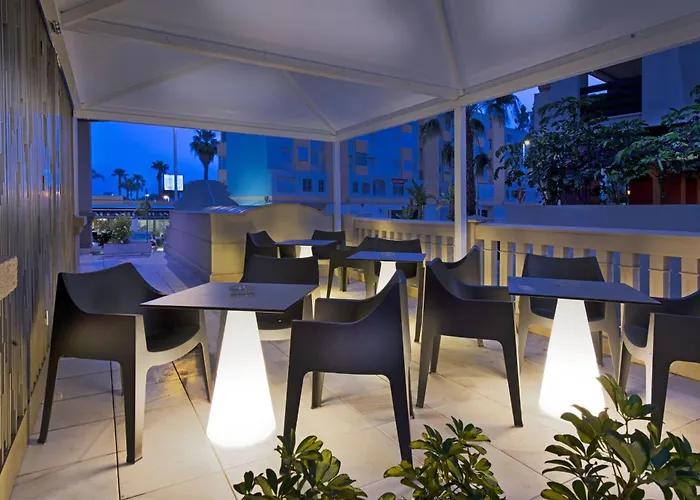 Elba Motril Beach & Business Hotel
